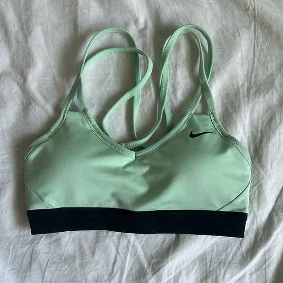 Nike Other - Mint green Nike sports bra